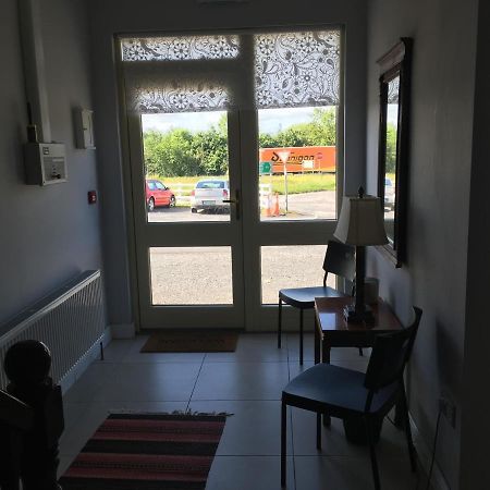 The Foxes Covert Hotel Multyfarnham Exterior photo